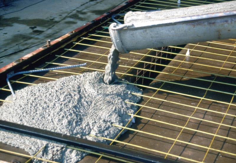 При визначенні маси бетону на практиці слід прийняти ряд відомостей: